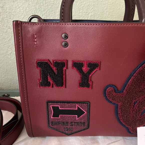 NWT Coach Varsity Rogue 25 - Picture 7 of 12